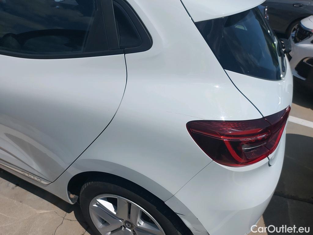  Renault  Clio RENAULT  / 2019 / 5P / berlina con portón Intens TCe 74 kW (100CV) GLP #4