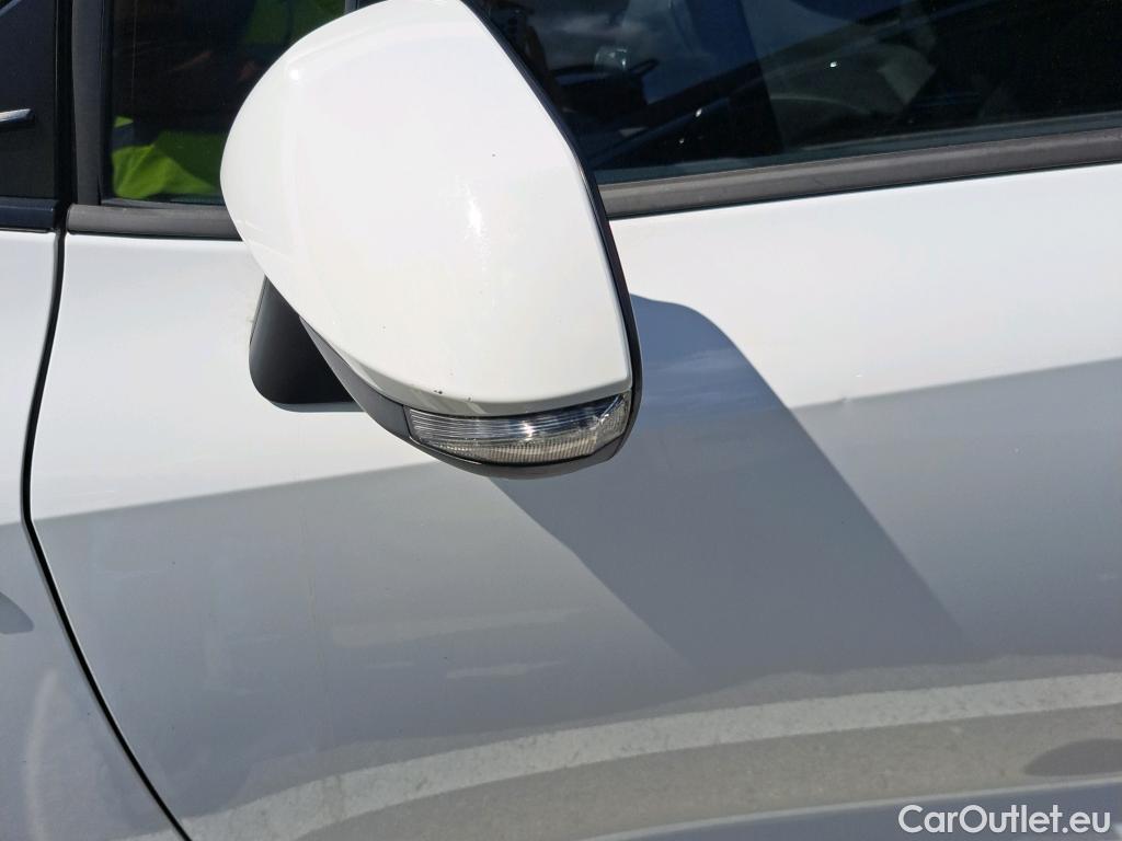  Toyota  Corolla TOYOTA  1.8 125H ACTIVE TECH E-CVT #12