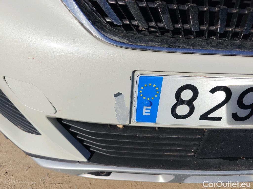  Peugeot  3008  Allure 1.5 HDi 130CV MT6 E6dT #35