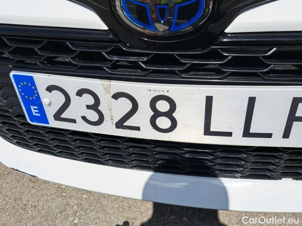  Toyota  Corolla TOYOTA  1.8 125H ACTIVE TECH E-CVT #61