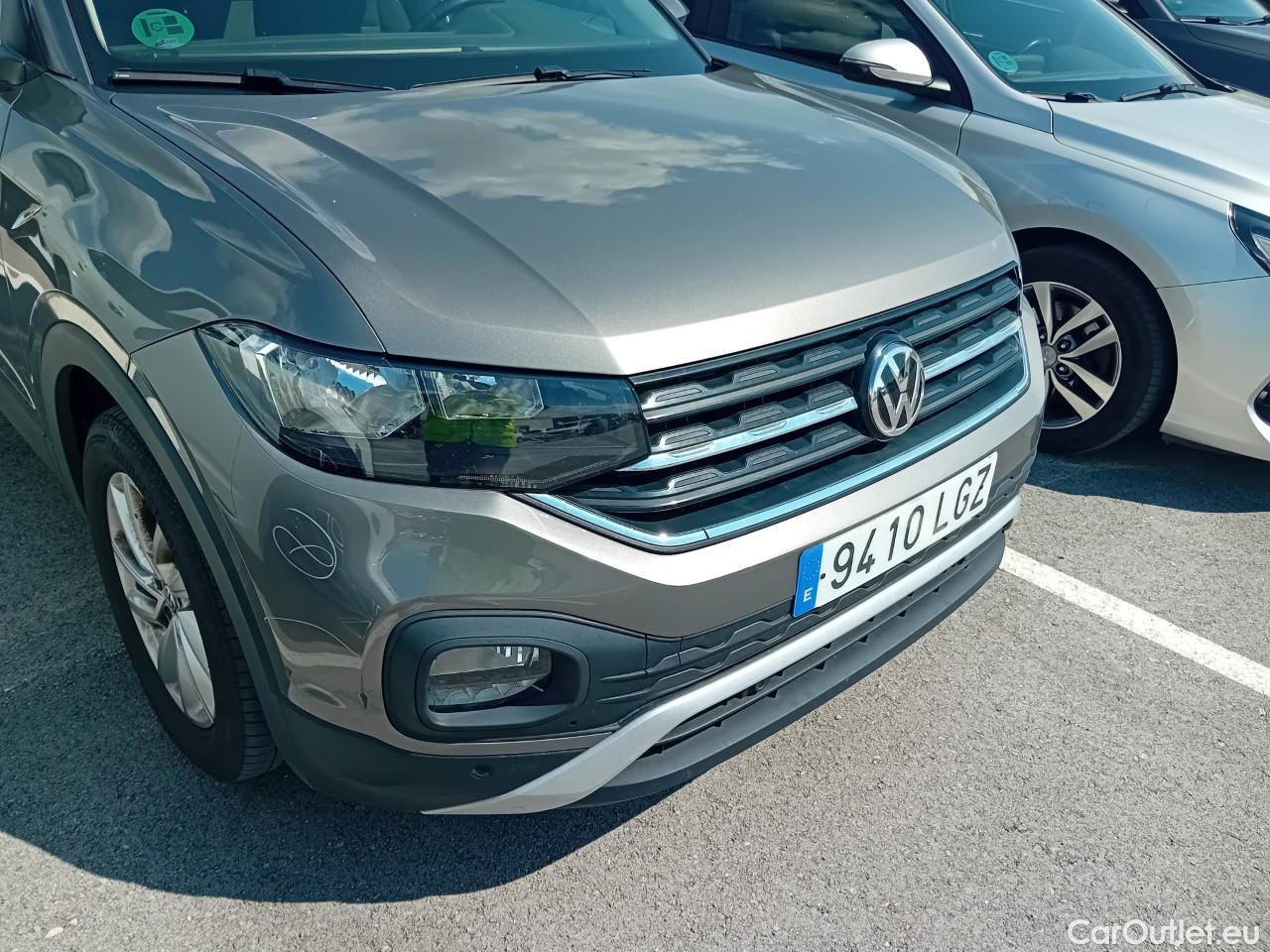  Volkswagen  T-ROC VOLKSWAGEN T-Cross / 2018 / 5P / todoterreno Advance 1.0 TSI 85kW (115CV) DSG (AC) #4