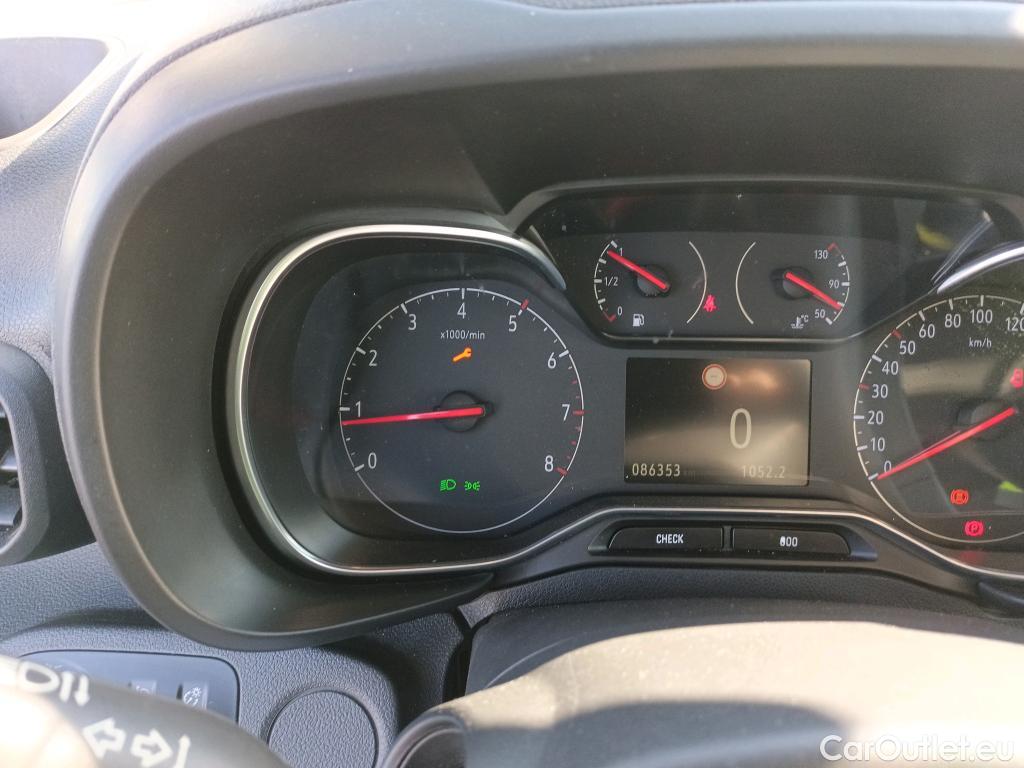  Opel  Combo OPEL  Life / 2018 / 5P / monovolumen compacto 1.5 TD 75kW (100CV) S/S Selective L #57