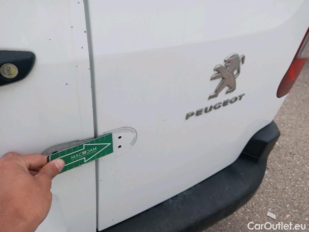  Peugeot  Partner PEUGEOT  / 2018 / 3P / furgón derivado de turismo Pro Standard 600kg BlueHDi 73kW (AC) #10