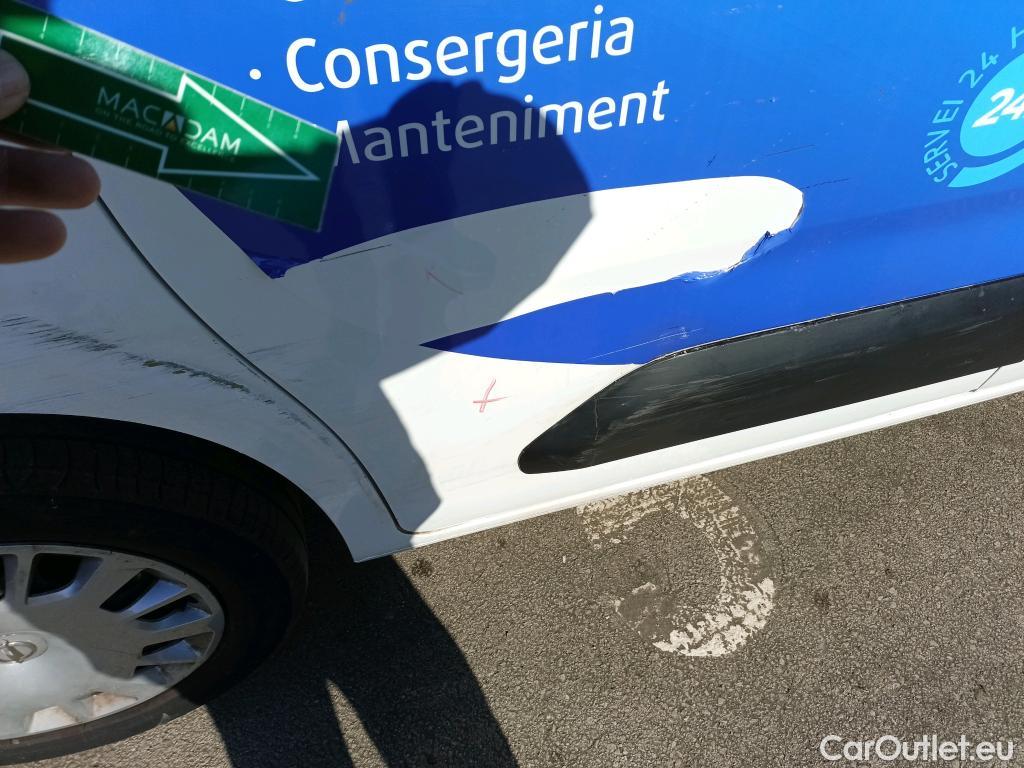  Opel  Combo OPEL  Life / 2018 / 5P / monovolumen compacto 1.5 TD 75kW (100CV) S/S Selective L #13