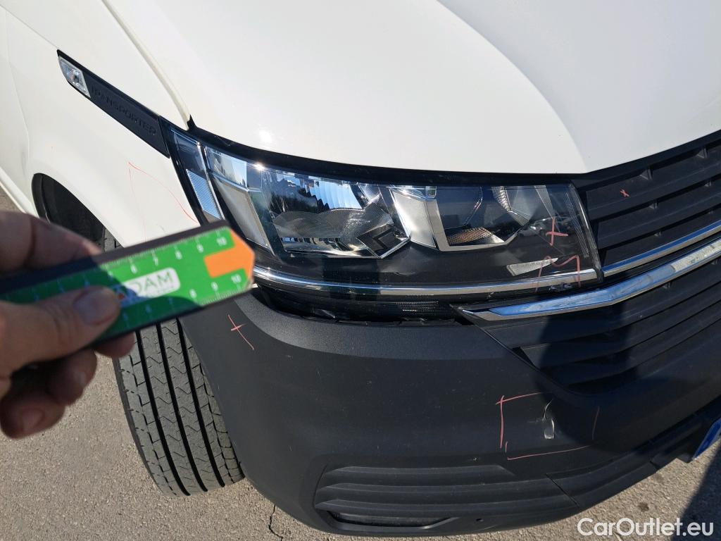  Land Rover  Discovery VOLKSWAGEN Transporter / 2019 / 4P / furgón Furgón Corto TN 2.0 TDI 81kW (110CV) BMT (CX) #5