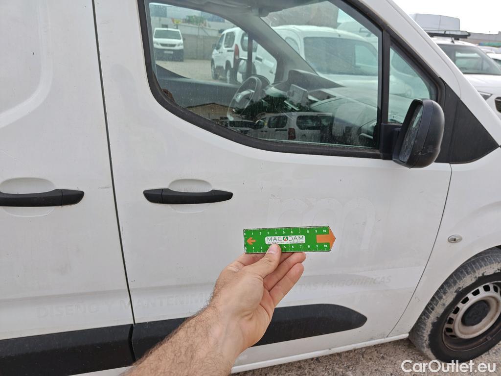  Peugeot  Partner PEUGEOT  / 2018 / 3P / furgón derivado de turismo Pro Standard 600kg BlueHDi 73kW (AC) #21