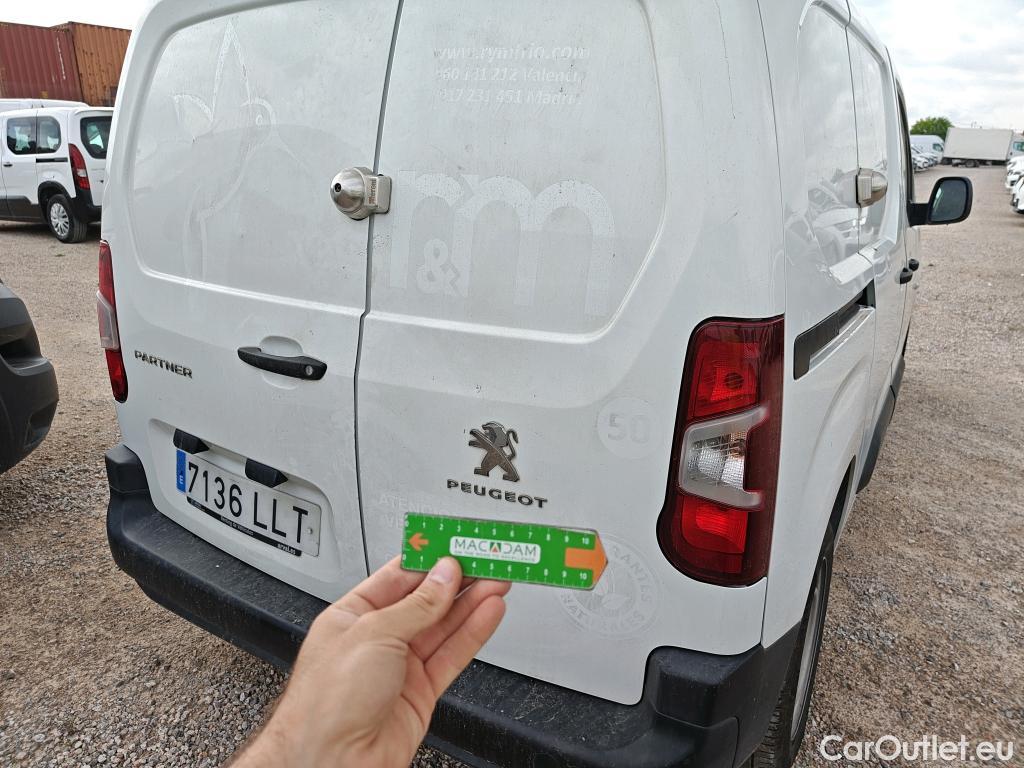  Peugeot  Partner PEUGEOT  / 2018 / 3P / furgón derivado de turismo Pro Standard 600kg BlueHDi 73kW (AC) #7