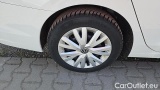  Volkswagen  Golf  2.0 TDI SCR 85kW Life Variant #10
