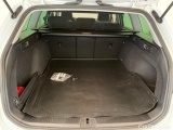  Volkswagen  Passat Variant 2.0 TDI SCR Conceptline Manual Diesel  #6