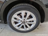  Mercedes  C-Klasse MERCEDES-BENZ CLASSE C / 2018 / 4P / BERLINA C300 DE EQ-POWER BUSINESS AUTO #19