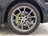  Porsche  Cayenne PORSCHE  COUPE / 2019 / 5P / SUV 3.0 V6 E-HYBRID #19