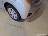  Toyota  Yaris TOYOTA  / 2017 / 5P / BERLINA 1.5 HYBRID BUSINESS #51