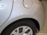  Toyota  Yaris TOYOTA  / 2017 / 5P / BERLINA 1.5 HYBRID BUSINESS #54