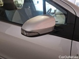  Toyota  Yaris TOYOTA  / 2017 / 5P / BERLINA 1.5 HYBRID BUSINESS #62