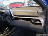  Toyota  C-HR TOYOTA  / 2019 / 5P / SUV 1.8H (122CV) E-CVT BUSINESS #95