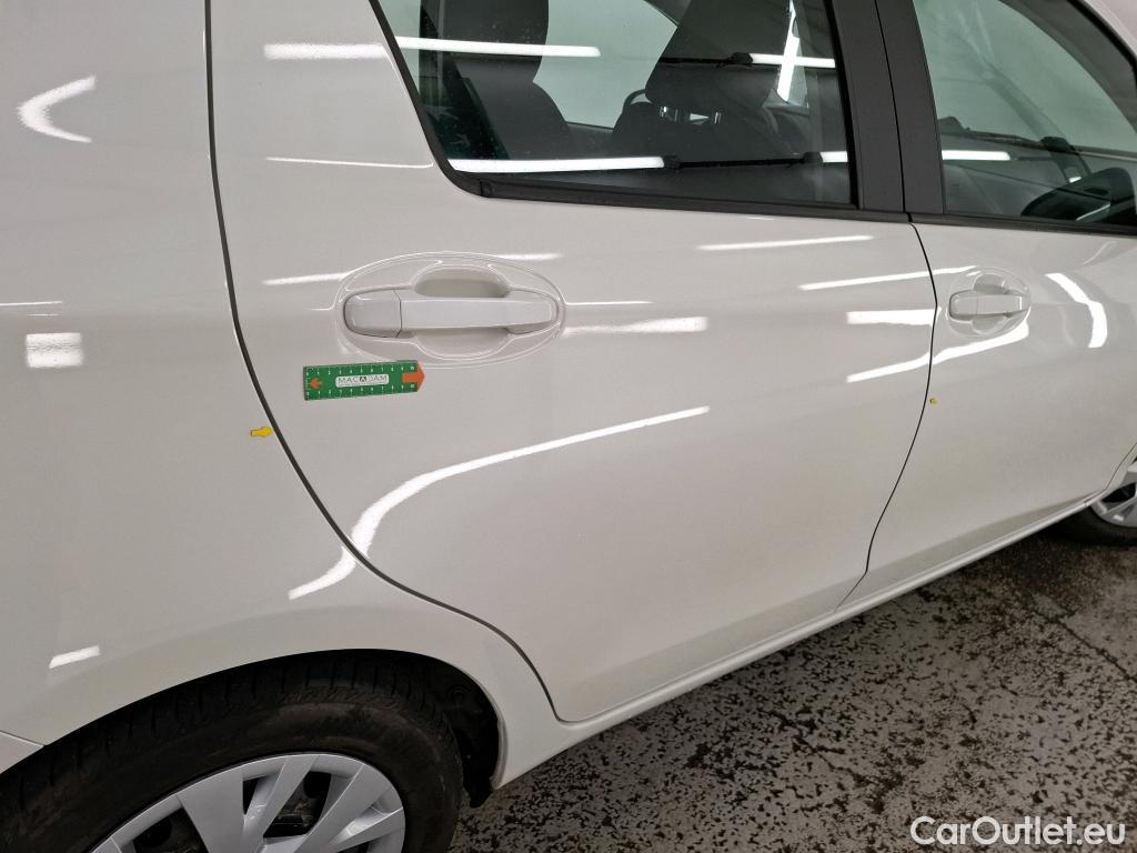  Toyota  Yaris TOYOTA  Hybride 5p Berline 1.5 VVT-I HYBRID France Business #3