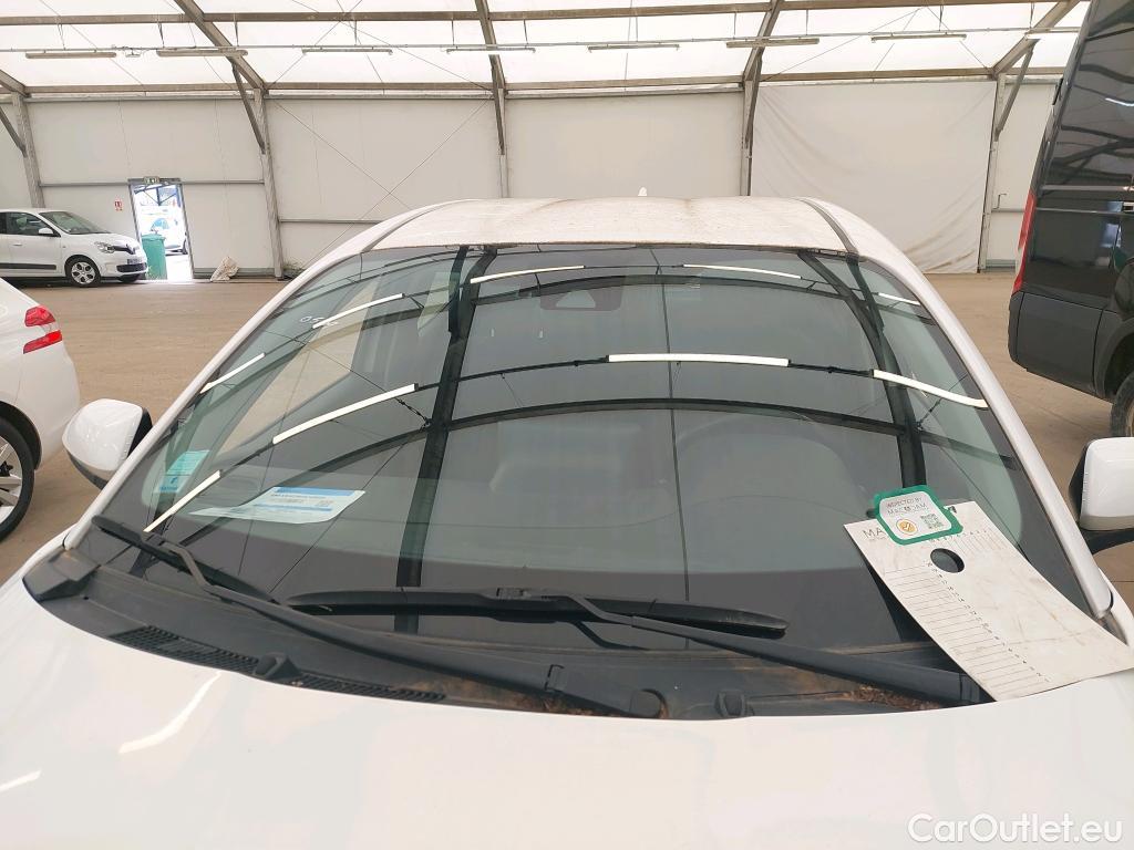  Land Rover  Discovery TOYOTA Yaris Hybride / 2019 / 5P / Berline Hybride 116h Dynamic Business Stage Acad #1