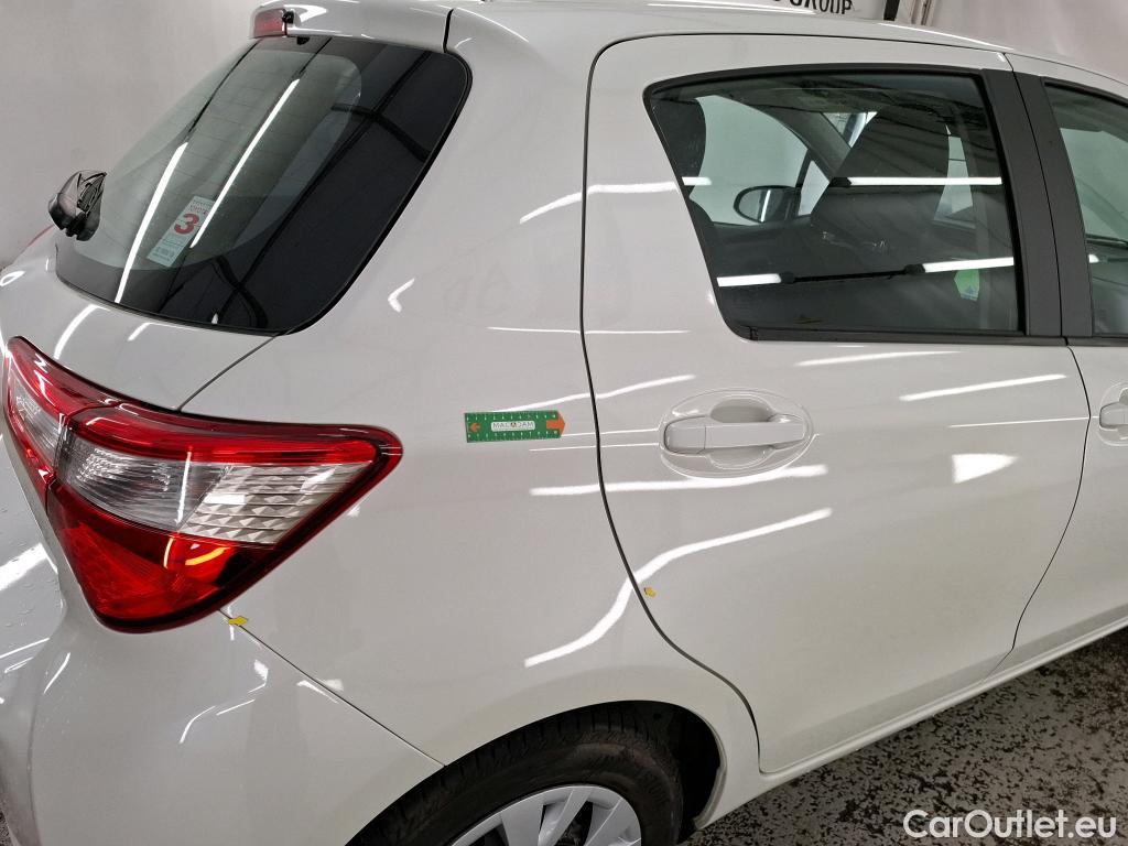  Toyota  Yaris TOYOTA  Hybride 5p Berline 1.5 VVT-I HYBRID France Business #1