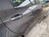  Toyota  Yaris TOYOTA  / 2017 / 5P / BERLINA 1.5 HYBRID BUSINESS #49