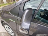  Toyota  Yaris TOYOTA  / 2017 / 5P / BERLINA 1.5 HYBRID BUSINESS #80