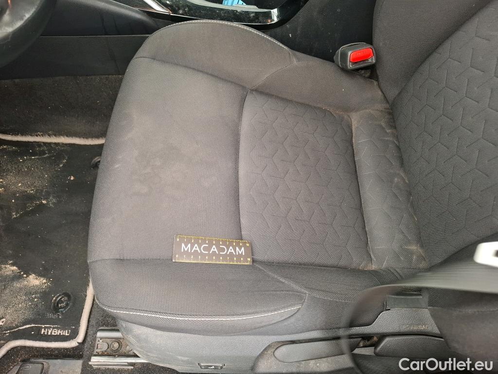  Toyota  Corolla TOYOTA  / 2018 / 5P / Berline Hybride 122h Dynamic Business Stage Acad #95