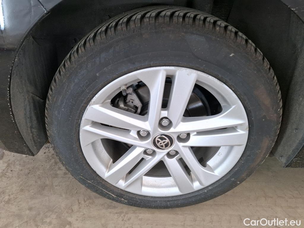  Toyota  Corolla TOYOTA  / 2018 / 5P / Berline Hybride 122h Dynamic Business Stage Acad #61