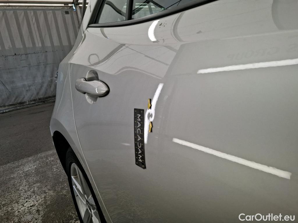  Toyota  Corolla TOYOTA  5p Berline Hybride 122h Dynamic Business #26