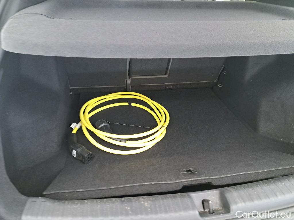  Audi  Q4 E-Tron  40 e-tron 82kWh BVA #12