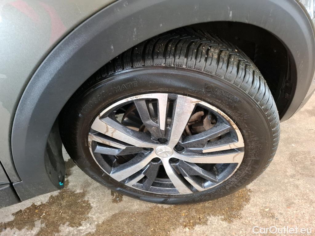  Peugeot  3008  Hybrid 225 GT Line 1.6 Plug-In 225CV BVA8 E6d #20