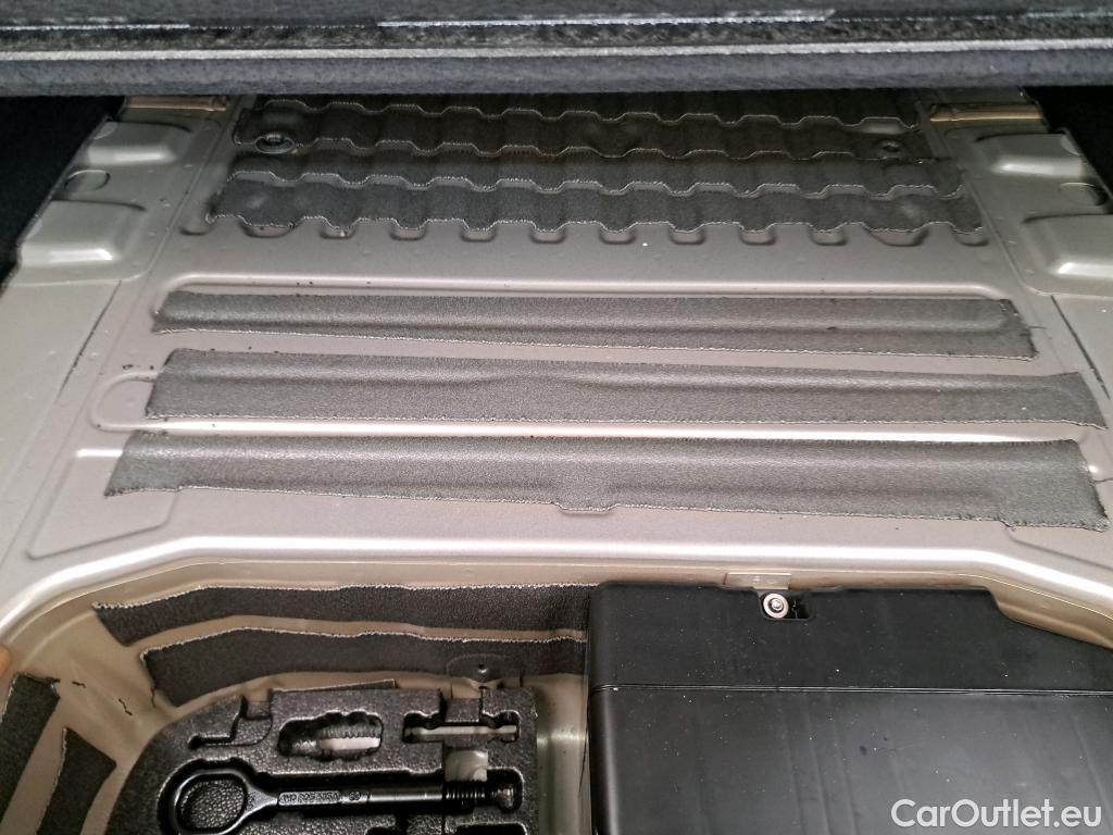  Audi  Q4 E-Tron  40 e-tron 82kWh BVA #4