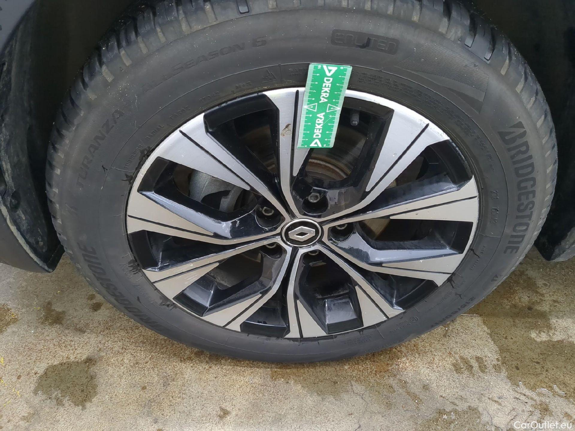  Renault  Captur  II Evolution 1.6 E-TECH Hybrid 145CV BVA6 E6d #8