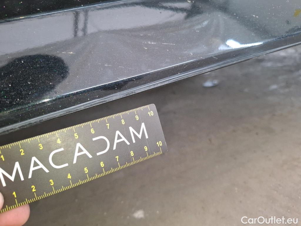  Toyota  Corolla TOYOTA  / 2018 / 5P / Berline Hybride 122h Dynamic Business Stage Acad #69