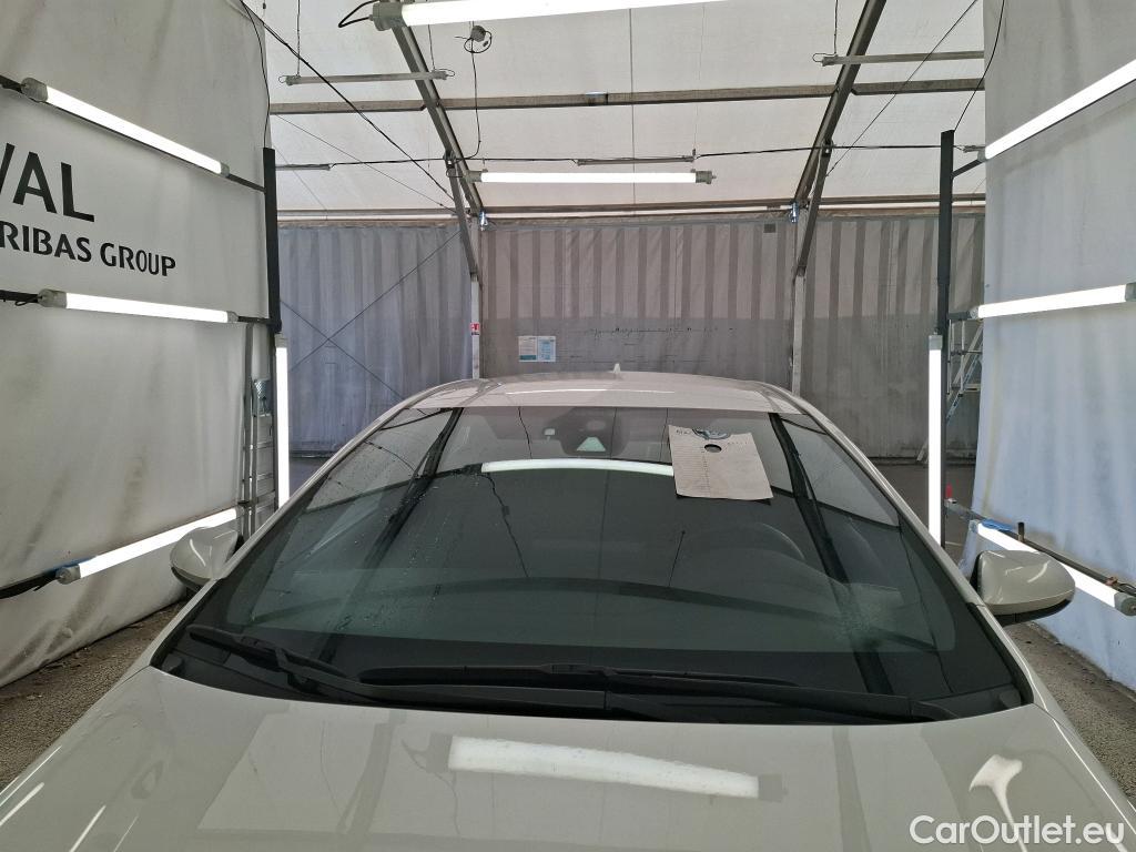  Toyota  Corolla TOYOTA  5p Berline Hybride 122h Dynamic Business #32