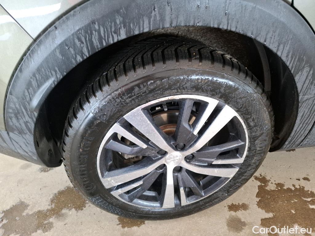  Peugeot  3008  Hybrid 225 GT Line 1.6 Plug-In 225CV BVA8 E6d #17