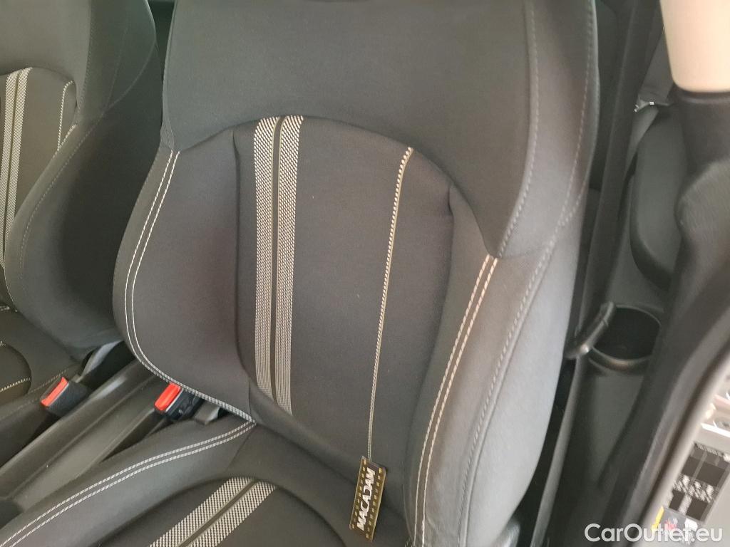  Mini  Mini   / 2014 / 3P / Berline Cooper SE Finition Business 184 ch BVA #23
