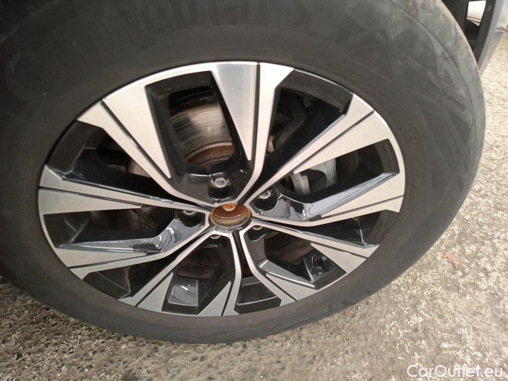  Renault  Captur  II Evolution 1.6 E-TECH Hybrid 145CV BVA6 E6d #27
