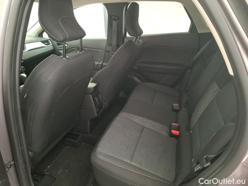  Renault  Captur  II Evolution 1.6 E-TECH Hybrid 145CV BVA6 E6d #19