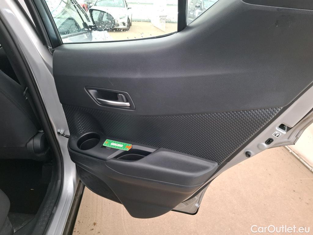  Toyota  C-HR TOYOTA  / 2016 / 5P / SUV 2.0 Hybride 184 Dynamic Business Beyond #14
