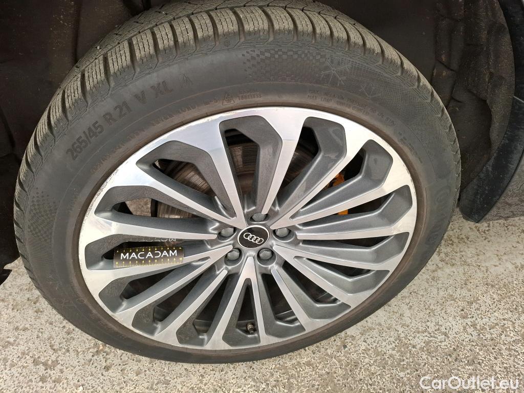  Audi  E-TRON AUDI  Sportback / 2019 / 5P / SUV 55 Quattro S Line #17