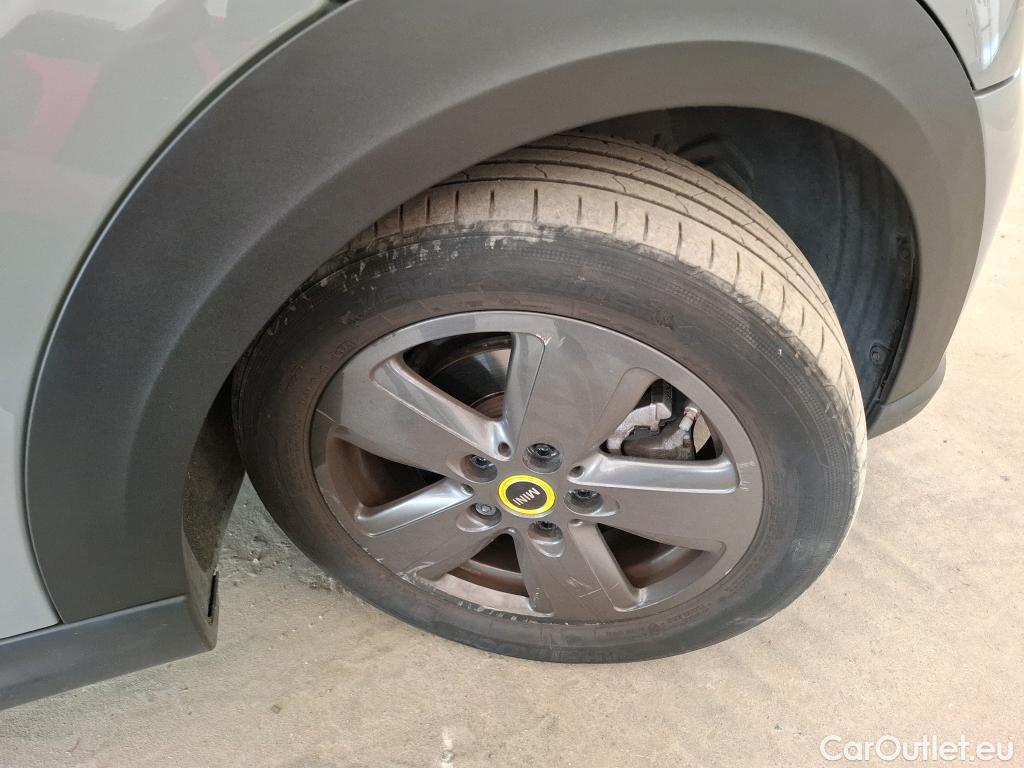  Mini  Mini   / 2014 / 3P / Berline Cooper SE Finition Business 184 ch BVA #12