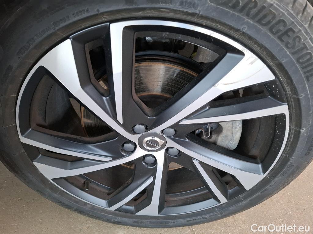  Volvo  XC 40 XC40 R Design Recharge Plug-In Hybrid 2WD 1.5 T4 210CV BVA7 E6d #7