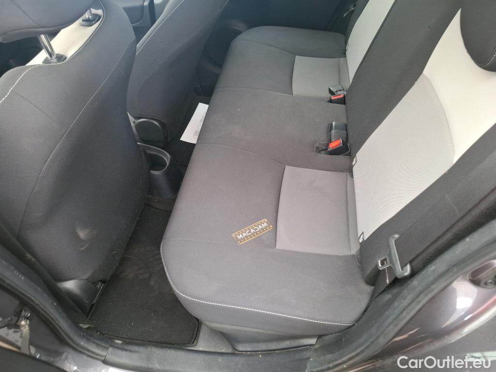  Toyota  Yaris TOYOTA  Hybride 5p Berline 1.5 VVT-I HYBRID France Business #73
