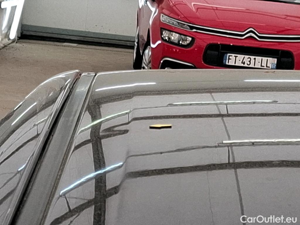  Toyota  Yaris TOYOTA  Hybride 5p Berline 1.5 VVT-I HYBRID France Business #15