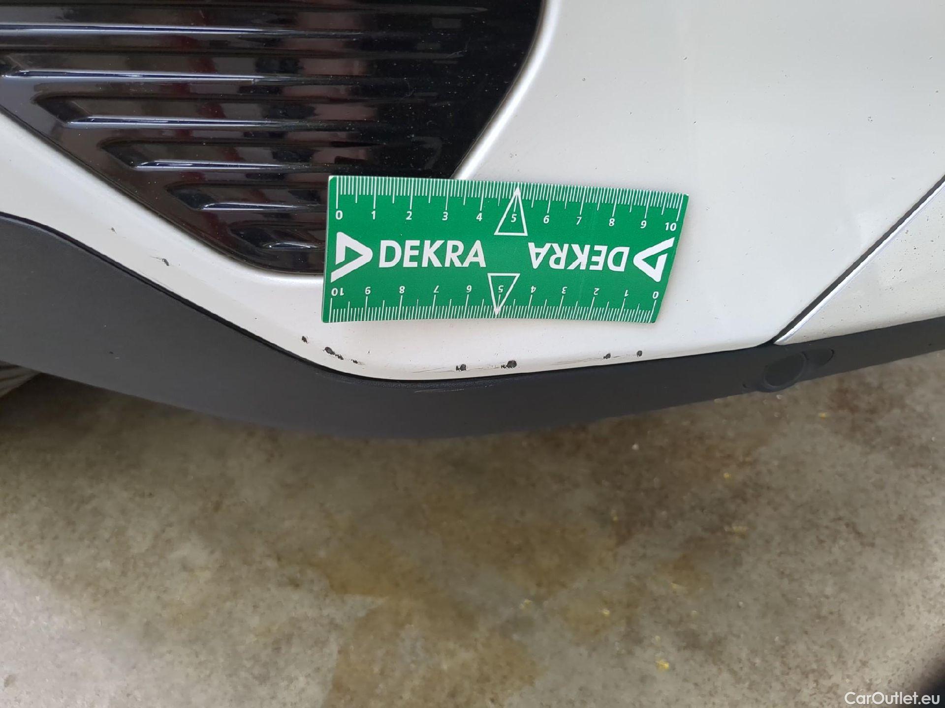  Peugeot  3008  Hybrid 225 Allure 1.6 Plug-In 225CV BVA8 E6d #14
