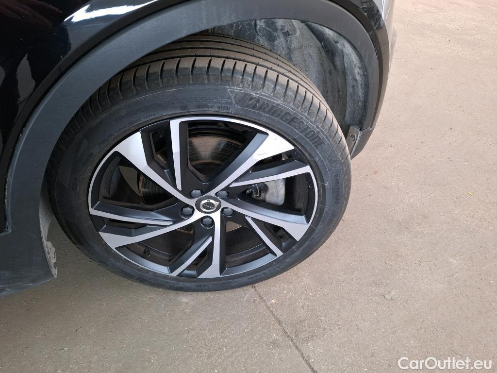  Volvo  XC 40 XC40 R Design Recharge Plug-In Hybrid 2WD 1.5 T4 210CV BVA7 E6d #6