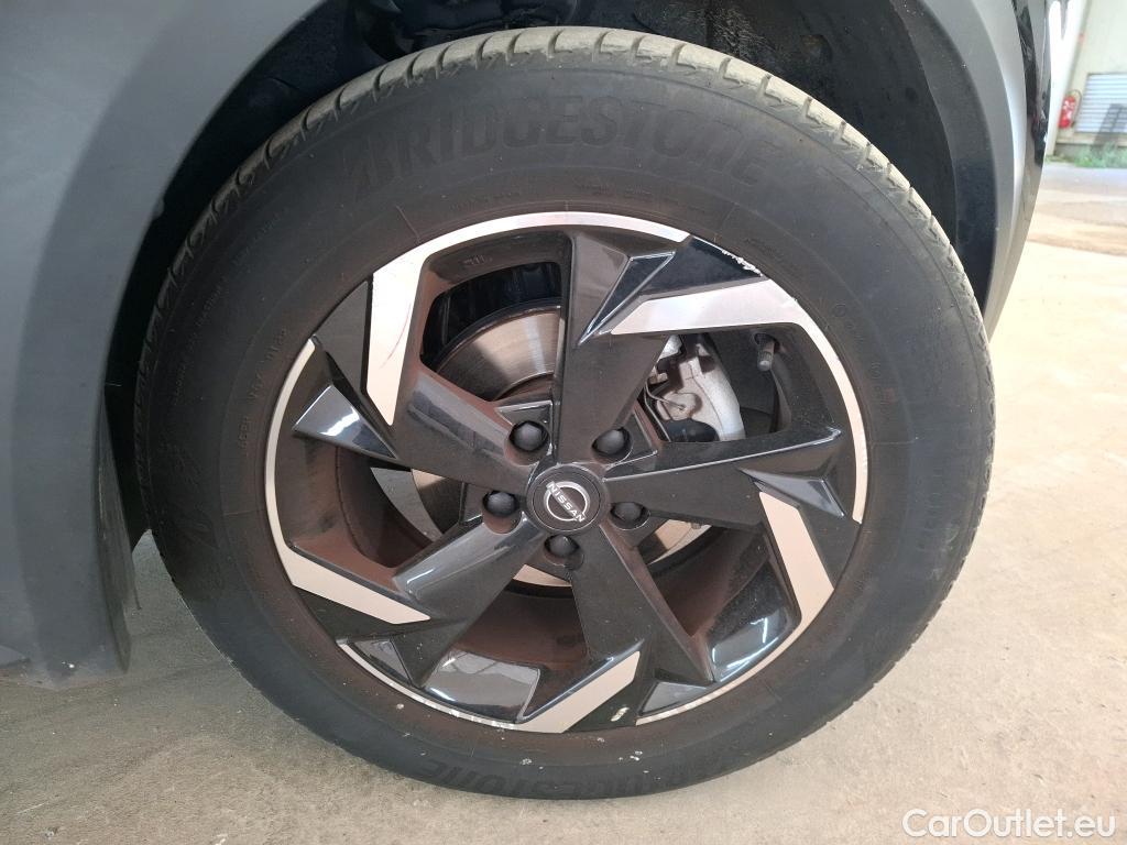  Nissan  Juke NISSAN  / 2019 / 5P / Crossover Hybrid 143 Business+ #2