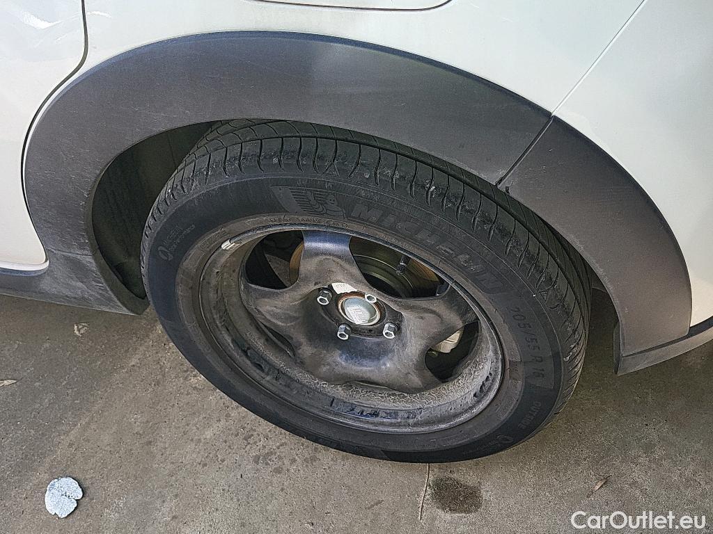  Citroen  C3  C-Series 1.5 BlueHDi 100CV MT6 E6d #16