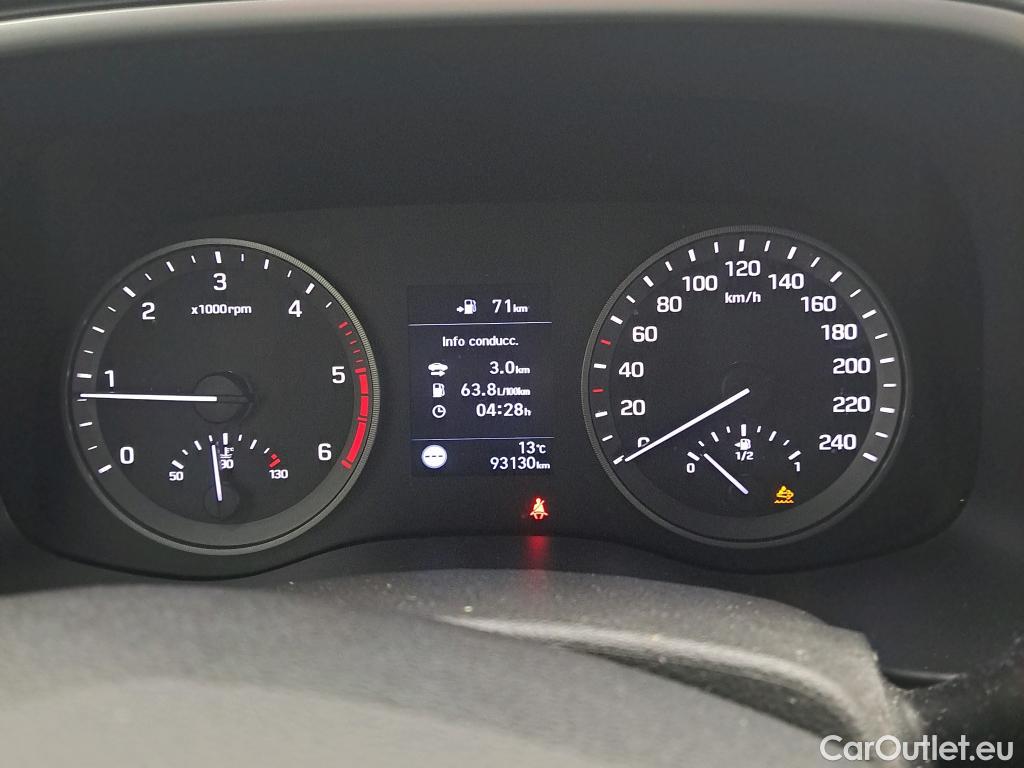  Hyundai  Tucson HYUNDAI  / 2018 / 5P / todoterreno  CRDI 1.6 116 CV 48V 4X2 SLE(SP)(SL) #11