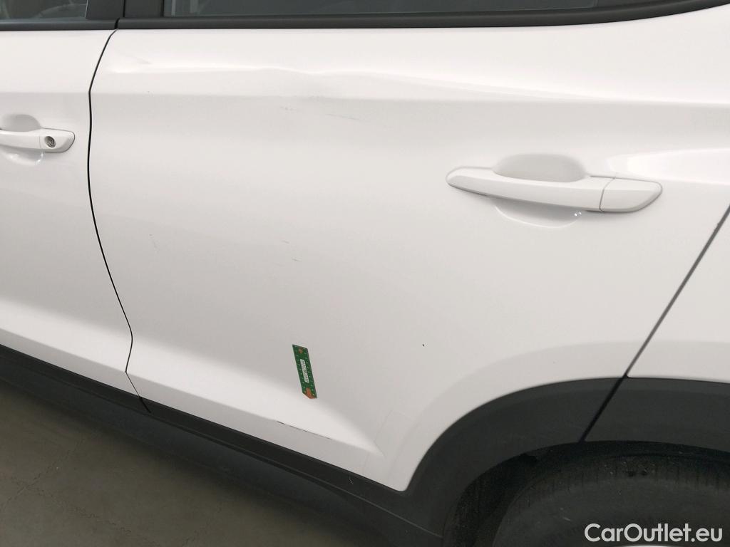  Hyundai  Tucson HYUNDAI  / 2018 / 5P / todoterreno 1.6 CRDI 85kW (116CV) 48V SLE 4X2(SP)(SL) #1
