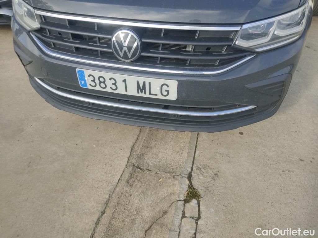  Volkswagen  Tiguan  Life eHybrid 1.4 TSI 245CV AT6 E6d #28